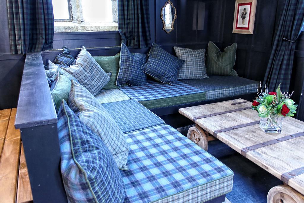 Lumely Fee Bunkhouse Aparthotel Kendal Bagian luar foto